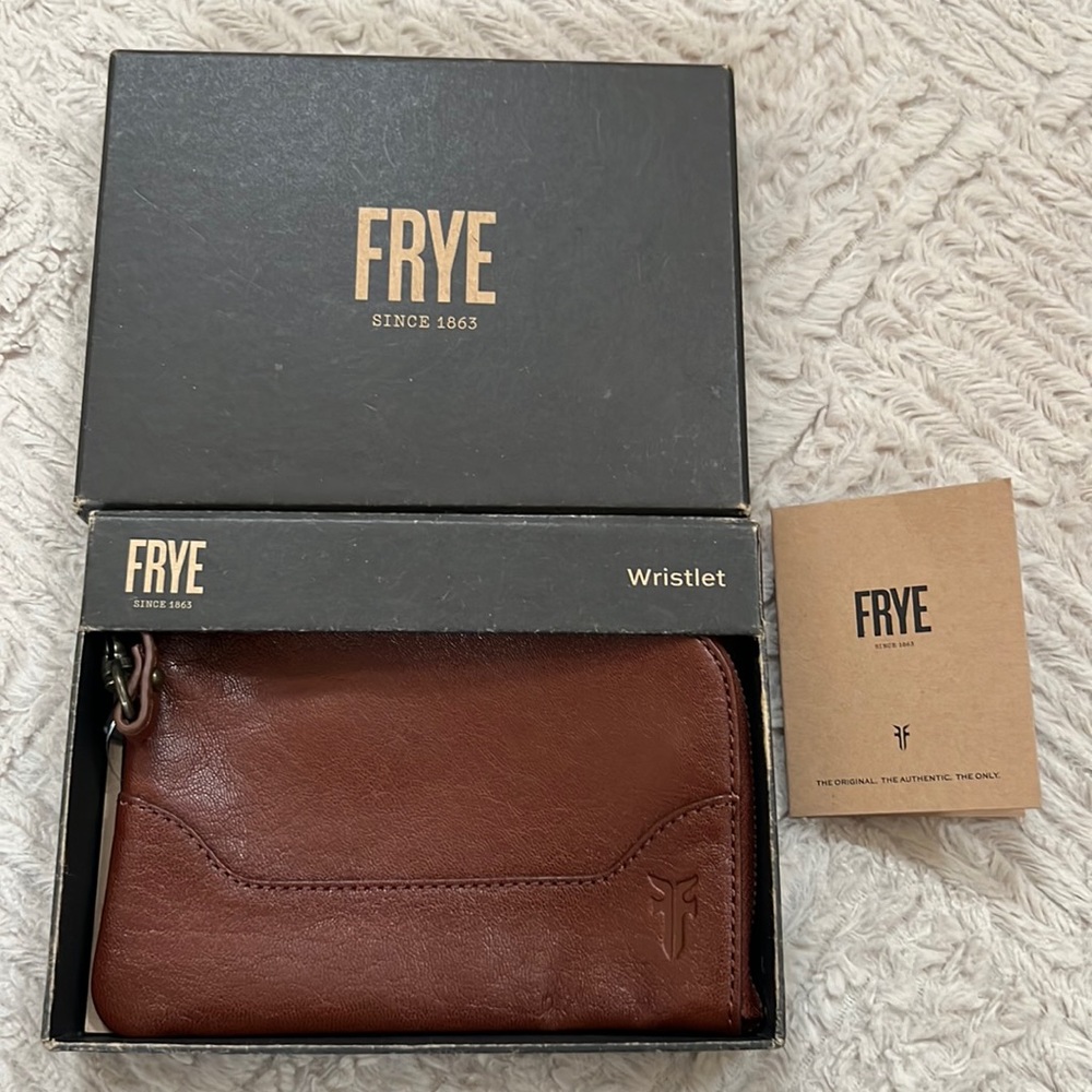 Frye Melissa leather wristlet in cognac - new with tags and box